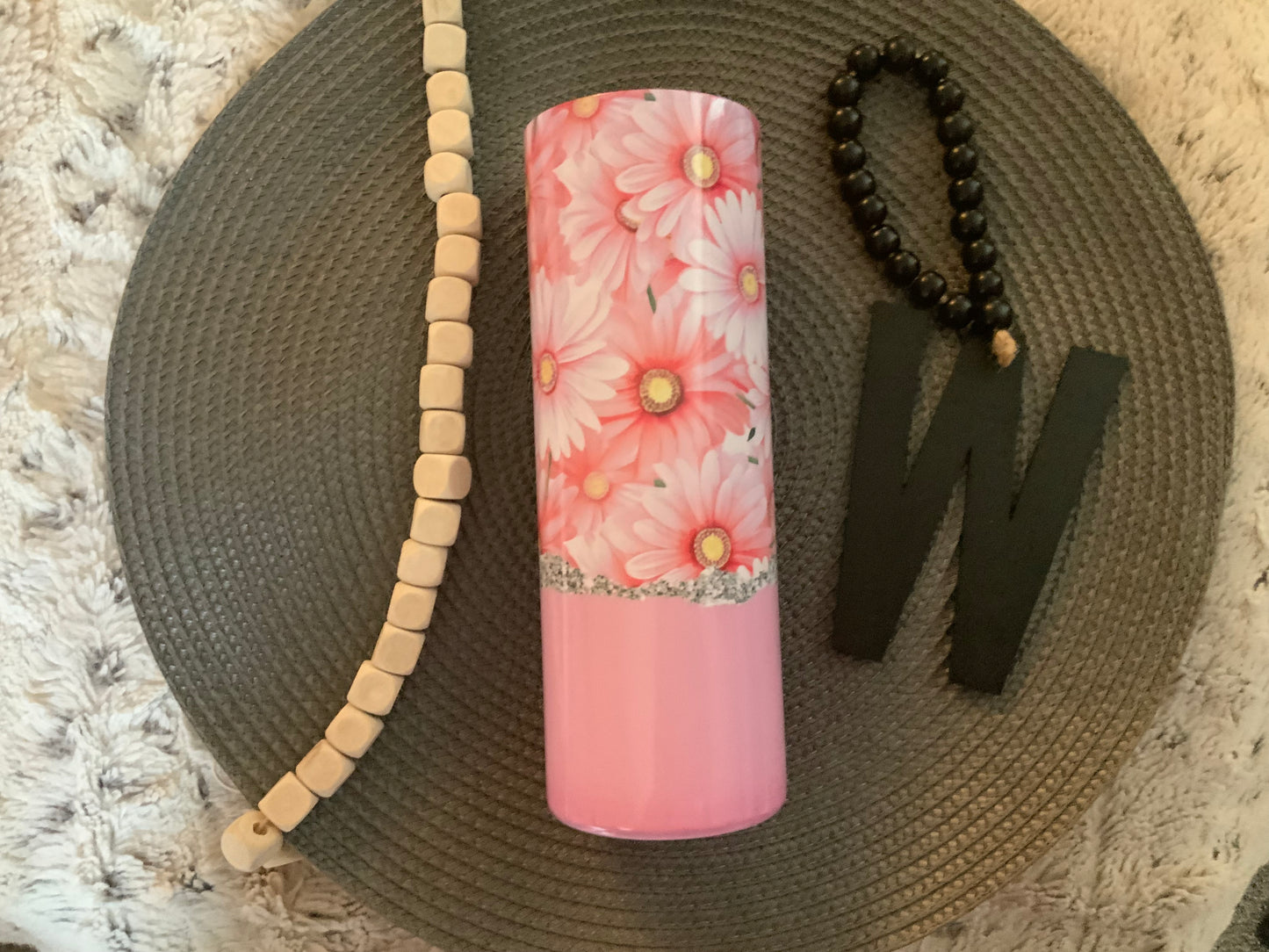 Daisies pink with silver band