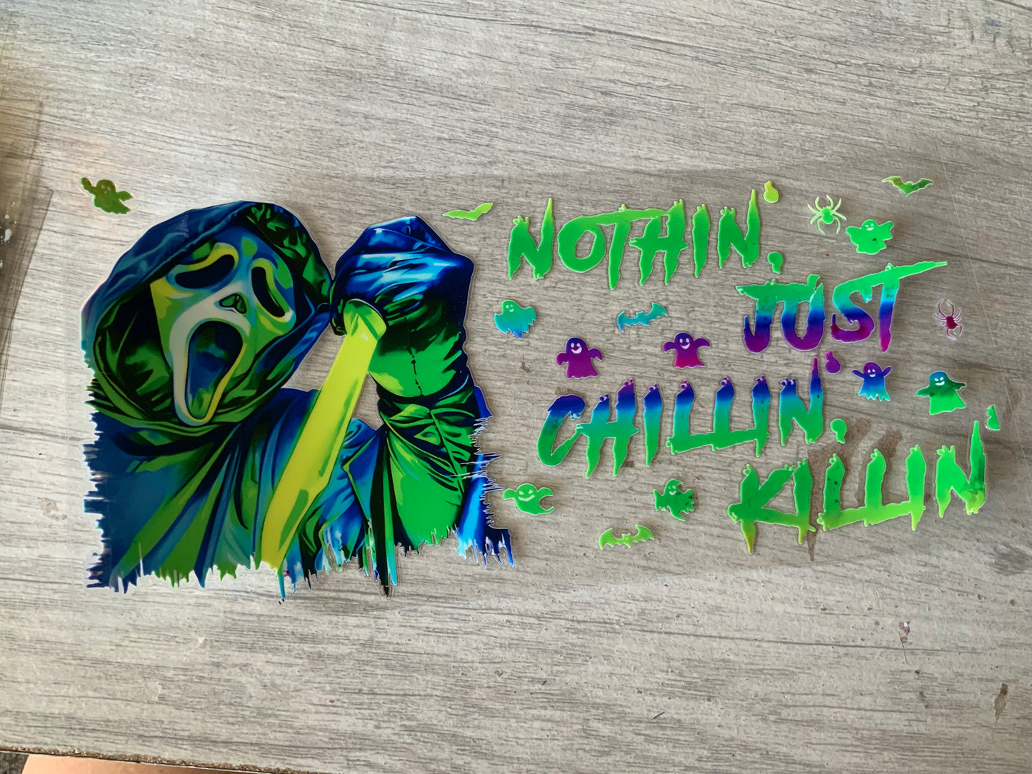 Ghostface neon just chillin