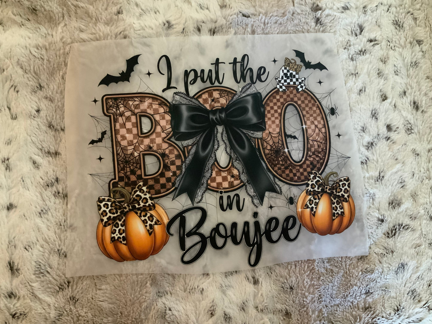 Boo in boogie bow