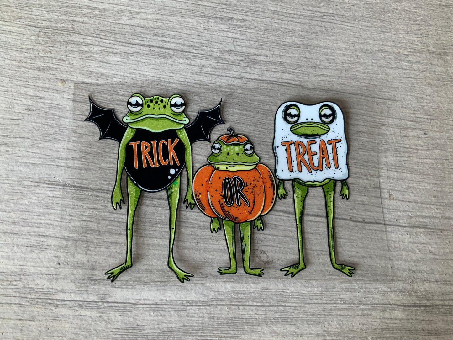 Frogs trick or treat
