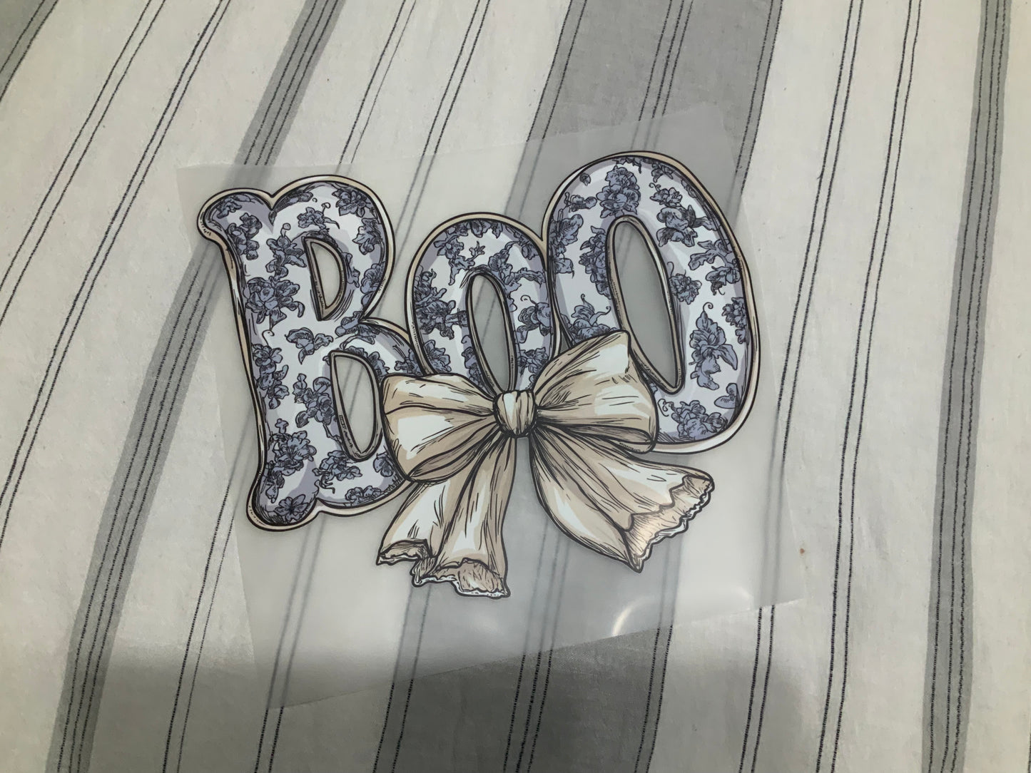 Boo bow floral