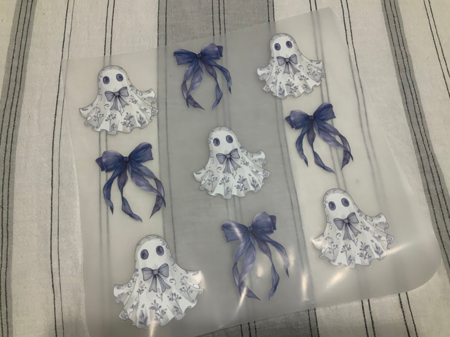 Ghost bows floral
