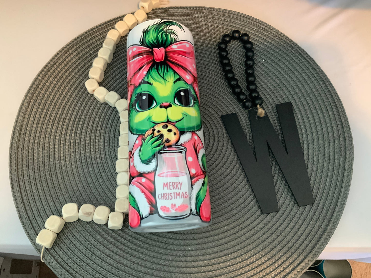 Baby grinch pink bow