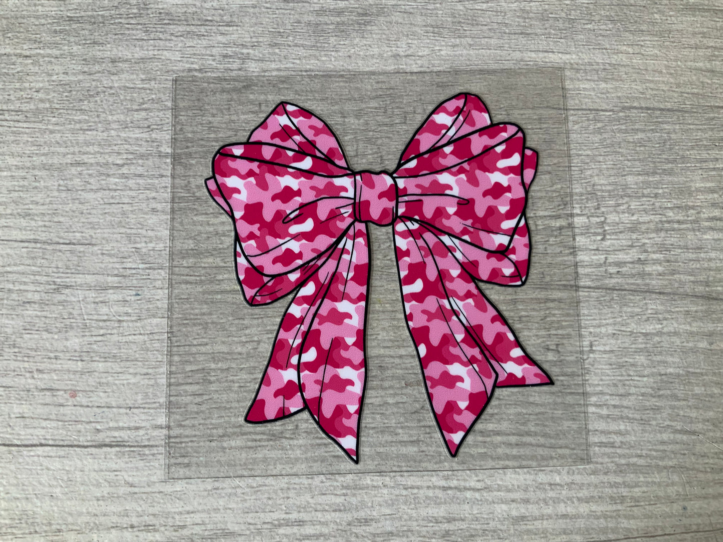 Bow pink camo