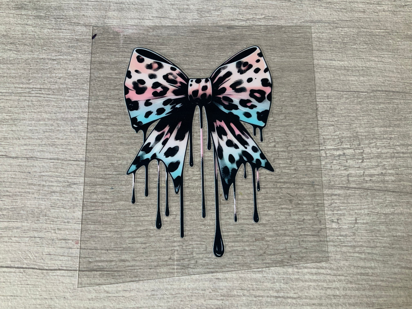 Bow cheetah
