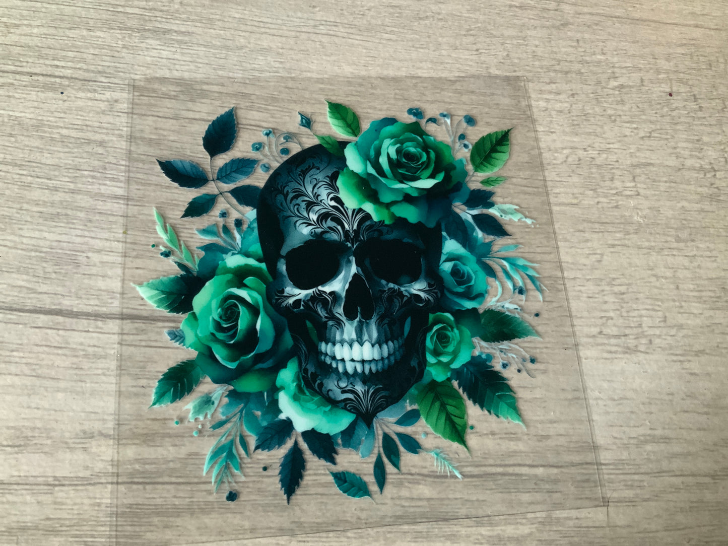 Skull floral green