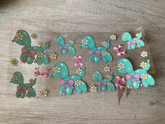 Balloon dog teal daisies