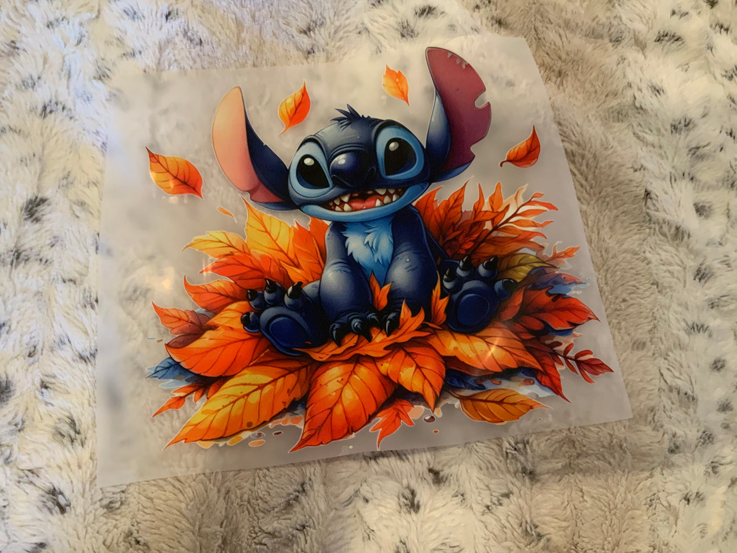 Stitch leaves