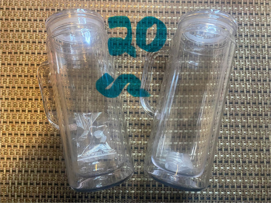 20 Oz snowglobe with handle