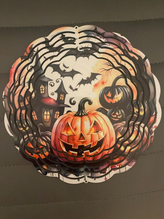 Windspinner pumpkin haunted house