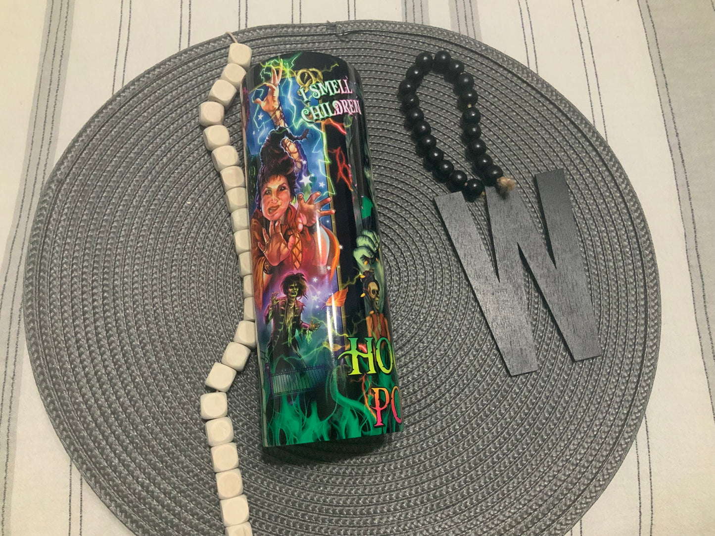 Hocus pocus colage green
