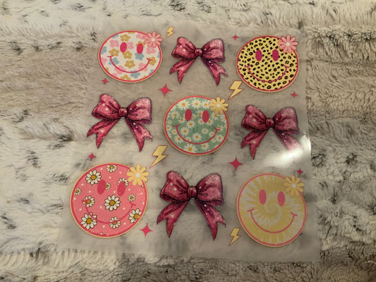 Smiley bows