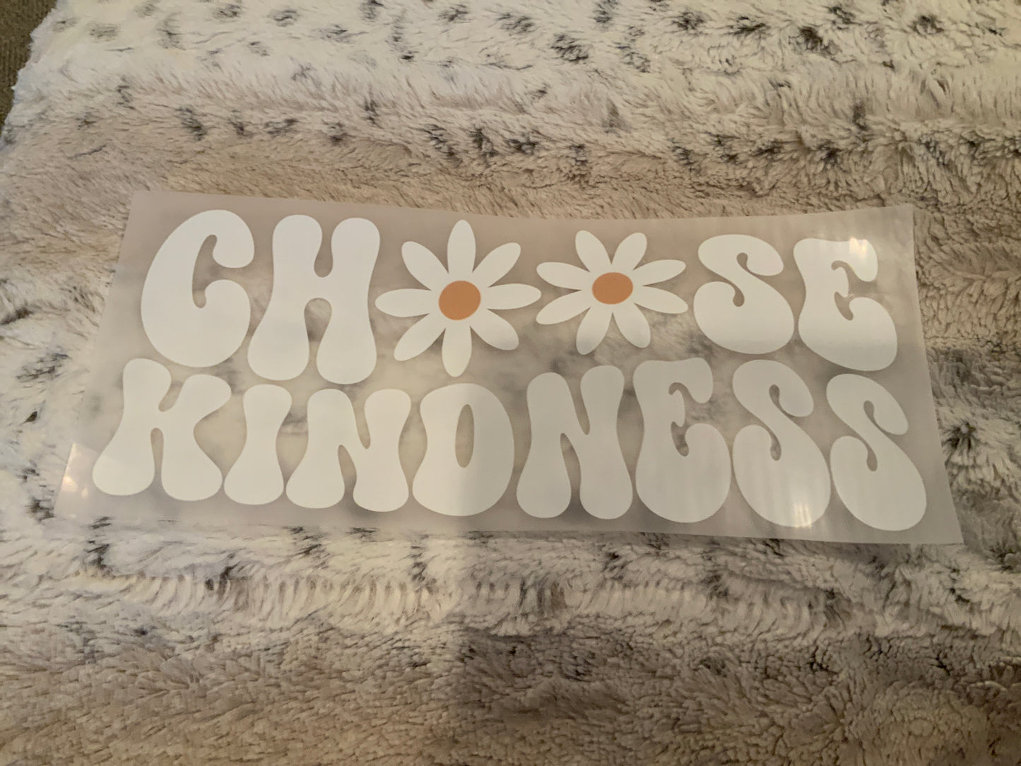Choose kindness white daisy